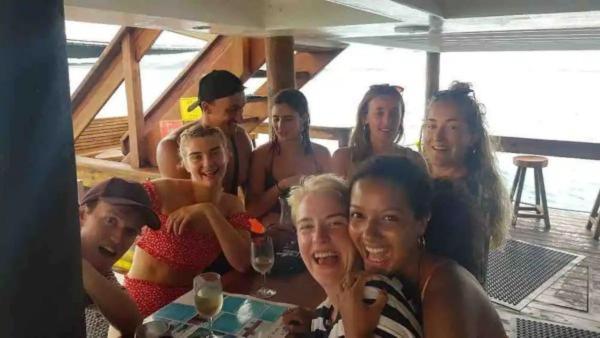 Vila Mana Lagoon Backpackers Exteriér fotografie