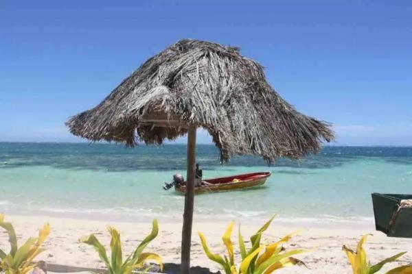 Vila Mana Lagoon Backpackers Exteriér fotografie